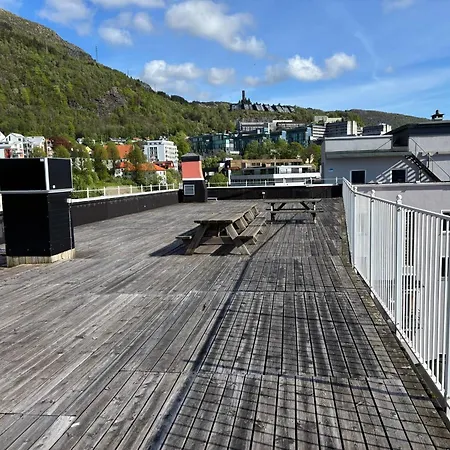 Lägenhet 68 M2, 2 Soverom Og Sovealkove, Takterasse *