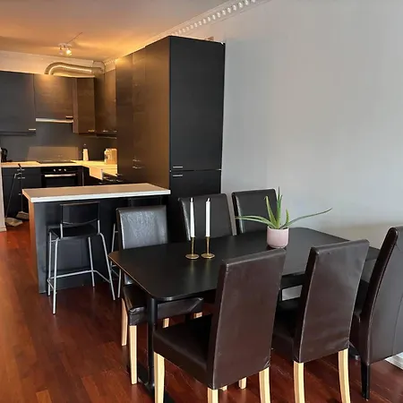 Apartmán 68 M2, 2 Soverom Og Sovealkove, Takterasse